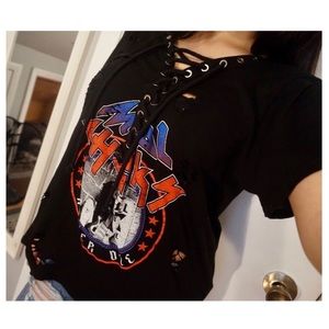 ROCK BAND T SHIRT - LACE UP - BLACK